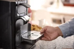 PHILIPS SENSEO Quadrante HD7866 / 61 - Intensives Schwarz 18 PHILIPS SENSEO Quadrante HD7866 / 61 - Intensives Schwarz -De’Longhi Verkaufsgeschäft 05e99c2f16de1ee8de59b3de84e9c77d