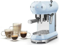 SMEG Espresso Kaffeemaschine Pastell Blau ECF01PBE -De’Longhi Verkaufsgeschäft 176849aba5eef2f9dcc745f42e574d40