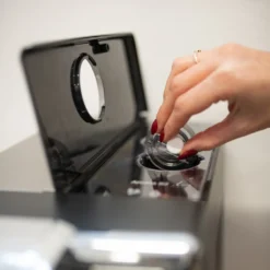 AquaFloow Set Für Saeco/Philips Kaffeemaschinen: 3x Wasserfilter (Ersatz CA6903), Entkalkungstabletten 4 Stück (Ersatz TZ80002), Reinigungstabletten 10x2g (Ersatz TZ80001) -De’Longhi Verkaufsgeschäft 29eed57c4a2a4a6b9f54d1cb4129382b