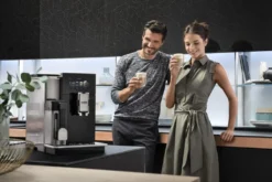 De'Longhi De Longhi EPAM960.75.GLM - Kombi-Kaffeemaschine - 2,1 L - Kaffeebohnen - Eingebautes Mahlwerk - 1550 -De’Longhi Verkaufsgeschäft 2b6cd434c0d099ef9745834cc03828b0