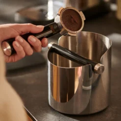 Tchibo Knock-Box Abklopfschale, Für Siebträger Espressomaschine, Zur Leichten Entsorgung Des Feuchten Kaffeesatzes, Silber / Schwarz, Edelstahl Und Gummi -De’Longhi Verkaufsgeschäft 34761fecdbd485c181ef024e91765001