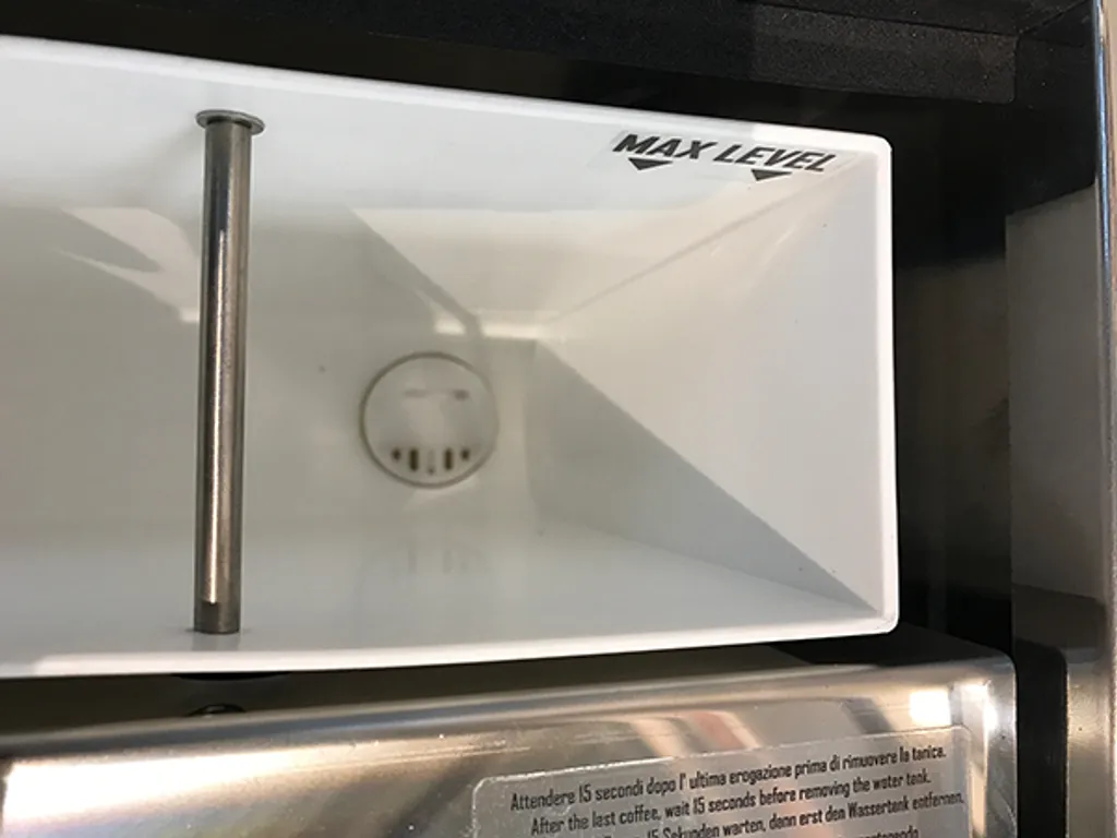 Quickmill 0981 Rubino Nero Siebträger Espressomaschine 3 Quickmill 0981 Rubino Nero Siebträger Espressomaschine – Bild 3