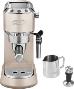 De'Longhi Delonghi Kaffeemaschine Dedica Metallics EC785.BG Pumpendruck 15 Bar, Eingebauter Milchaufschäumer, Manuell, 1300 W, Beige -De’Longhi Verkaufsgeschäft 64b2096b80c4c08a7d6481d7047dc8aa