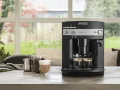 De'Longhi DeLonghi ESAM 3000 B Kaffeevollautomat Schwarz 31 De'Longhi DeLonghi ESAM 3000 B Kaffeevollautomat Schwarz -De’Longhi Verkaufsgeschäft 65e3f07addf514a17243d54643a0950e
