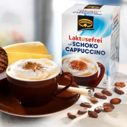 KRÜGER Cappuccino Schoko Enthält Koffein Laktosefrei 10x15 G 5 KRÜGER Cappuccino Schoko Enthält Koffein Laktosefrei 10x15 G -De’Longhi Verkaufsgeschäft 7217d38d4b09332f952538f1d3f5a38e