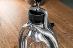 ROK Espressomaschine GC 8 ROK Espressomaschine GC -De’Longhi Verkaufsgeschäft 7513b89018b424fb818f866c1e0c5c4d