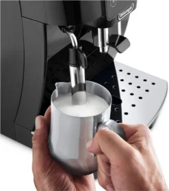 De'Longhi DeLonghi ECAM220.21.B Magnifica Start Kaffeevollautomat -De’Longhi Verkaufsgeschäft 7f4a36edac81fdc881789eab7fc7532d