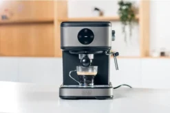 Black & Decker BLACK + DECKER Espressomaschine 20 Bar -De’Longhi Verkaufsgeschäft 88720e6f726f924e2da16936e6e33bd9