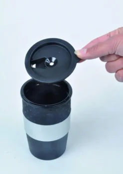 All Ride Kaffeemaschine - Kaffee - Coffee To Go - Car Truck 24V - Aktiva 300W - Pad Für 1 Tasse - Inkl. Becher -De’Longhi Verkaufsgeschäft b3001a7e02904afde2cd4b03720e7fe7