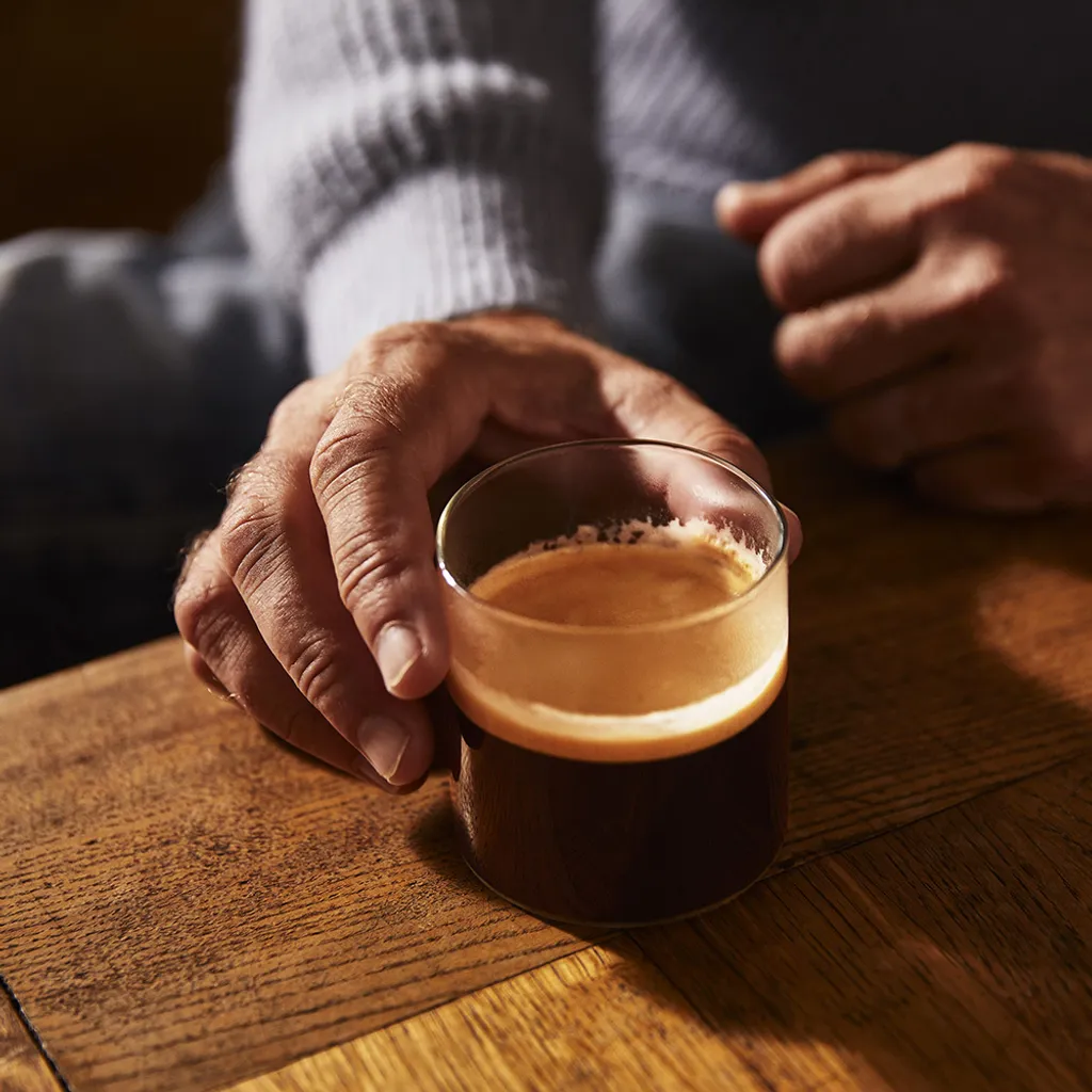 Tchibo Cafissimo Pure Kaffee Kapselmaschine, Black 7 Tchibo Cafissimo Pure Kaffee Kapselmaschine, Black – Bild 7