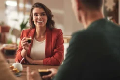 Philips Senseo® Select Kaffee Pad Maschine, 3 Kaffeespezialitäten, Kaffeestärkewahl Plus, Crema Plus, Schwarz (CSA240/20) -De’Longhi Verkaufsgeschäft e6c7d69227e8977a4d477fc9fc1e380a